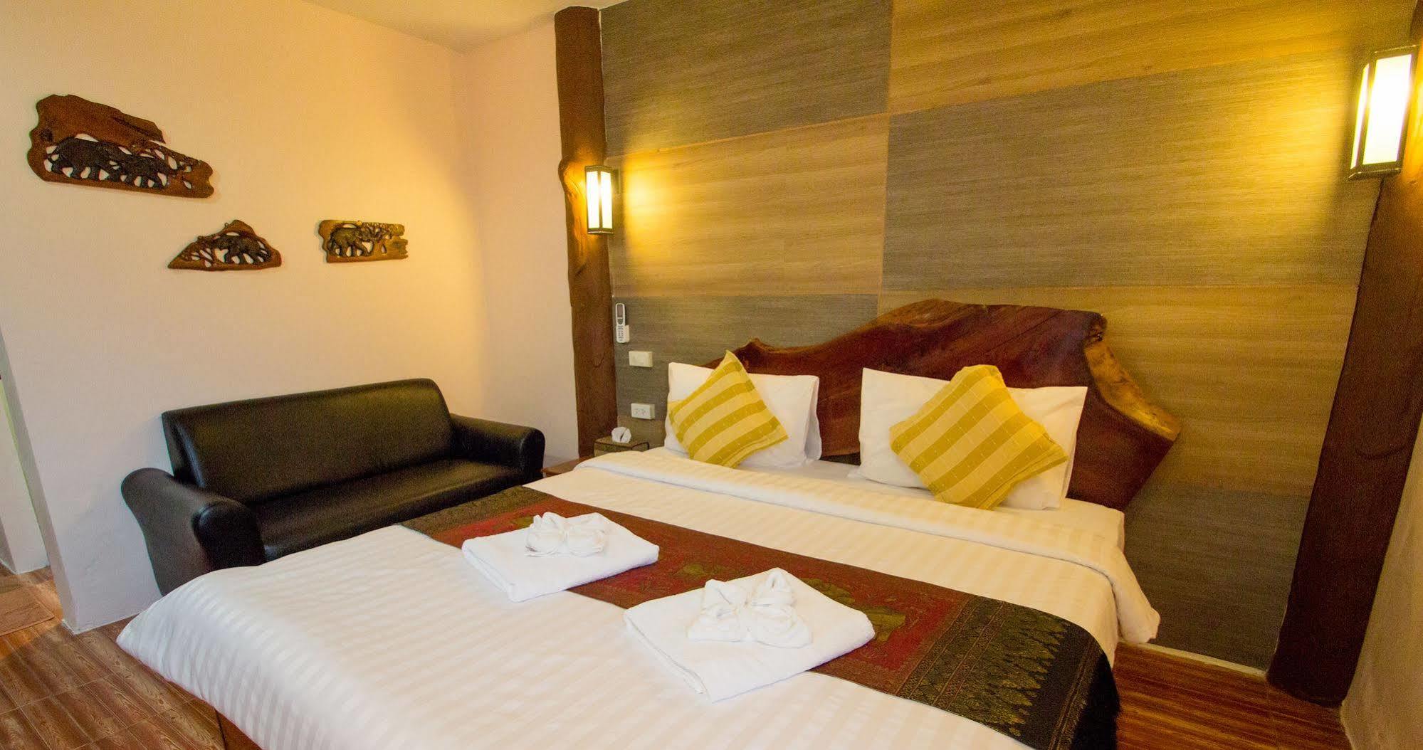Naiyang Discovery Beach Resort Sha Nai Yang Exterior photo
